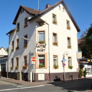 Hotel zur Post Schwanheim in Frankfurt/Main
